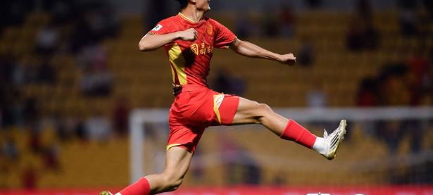 开云体育培训-包含国内足球比赛掀起高潮，吸引众多球迷关注的词条