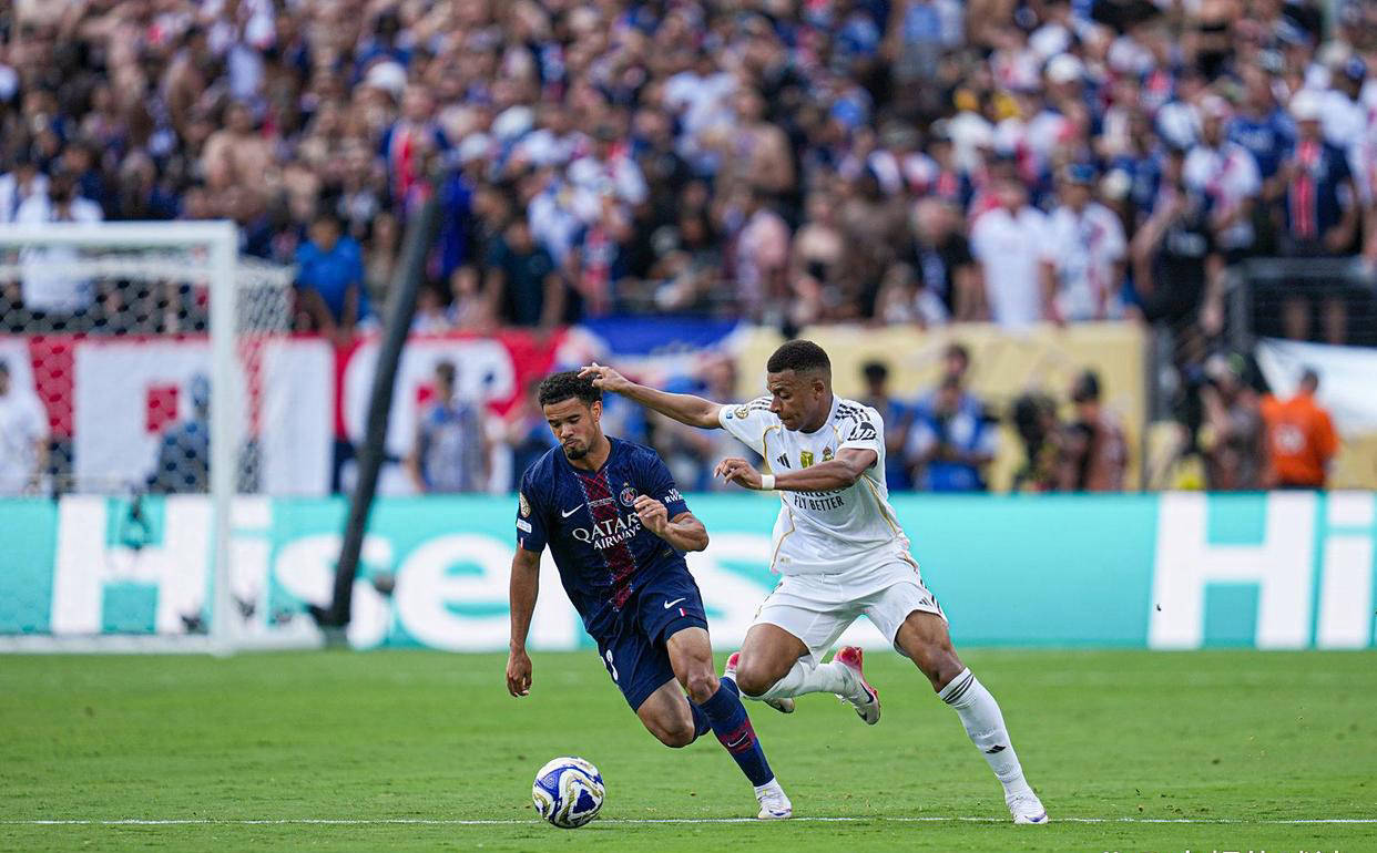 巴黎胜切尔西，晋级淘汰赛的简单介绍